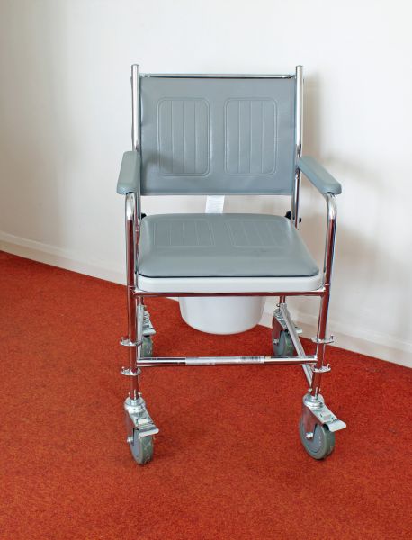 Cost of Commode Replacement in Littleton