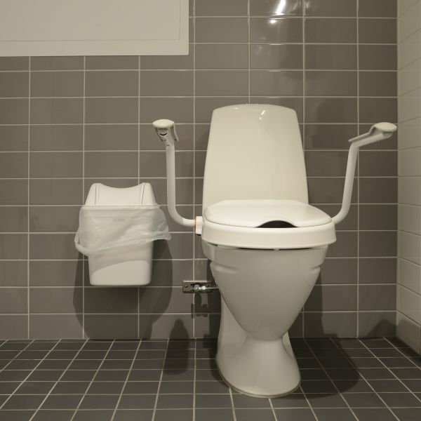 Commercial Toilet Repair in Littleton